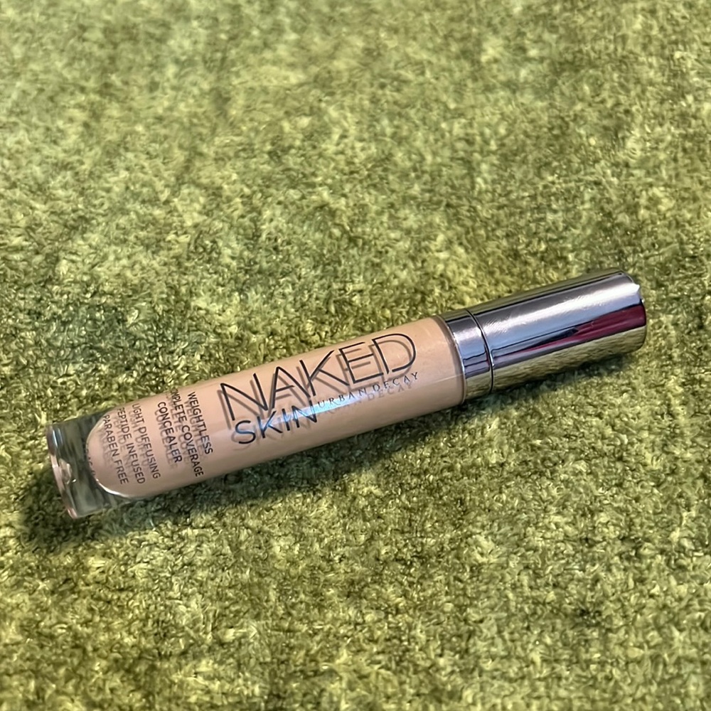 Urban decay naked skin concealer medium light neutral